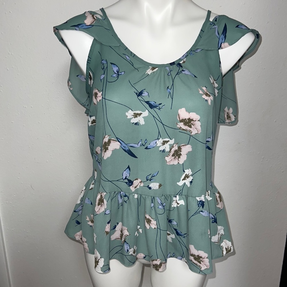 Sienna Sky Floral Top Sz S